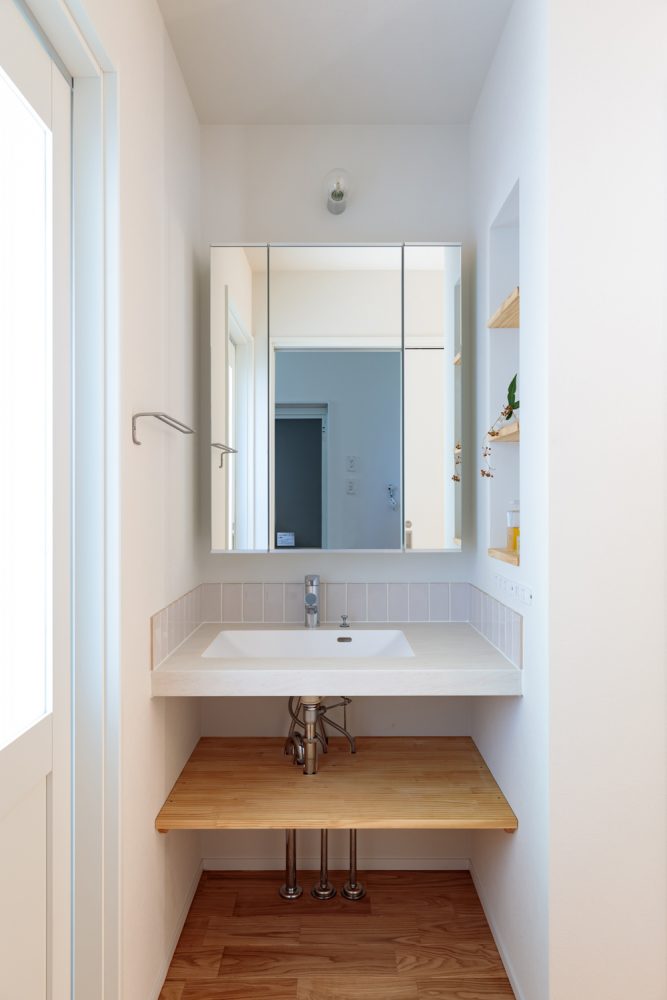 <br />
<b>Warning</b>:  Illegal string offset 'alt' in <b>/home/csj1190/asahi-hg.co.jp/public_html/wp/wp-content/themes/asahi/single-updating.php</b> on line <b>132</b><br />
h