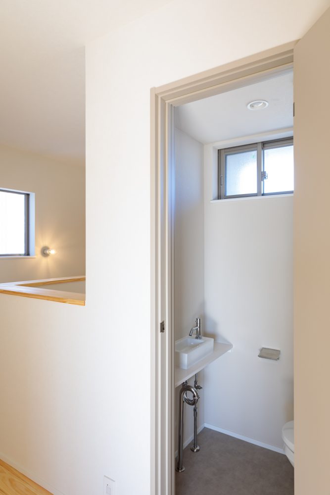 <br />
<b>Warning</b>:  Illegal string offset 'alt' in <b>/home/csj1190/asahi-hg.co.jp/public_html/wp/wp-content/themes/asahi/single-updating.php</b> on line <b>132</b><br />
h