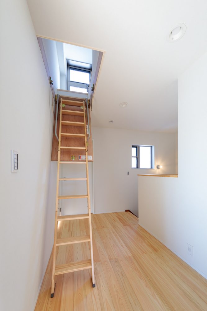 <br />
<b>Warning</b>:  Illegal string offset 'alt' in <b>/home/csj1190/asahi-hg.co.jp/public_html/wp/wp-content/themes/asahi/single-updating.php</b> on line <b>132</b><br />
h