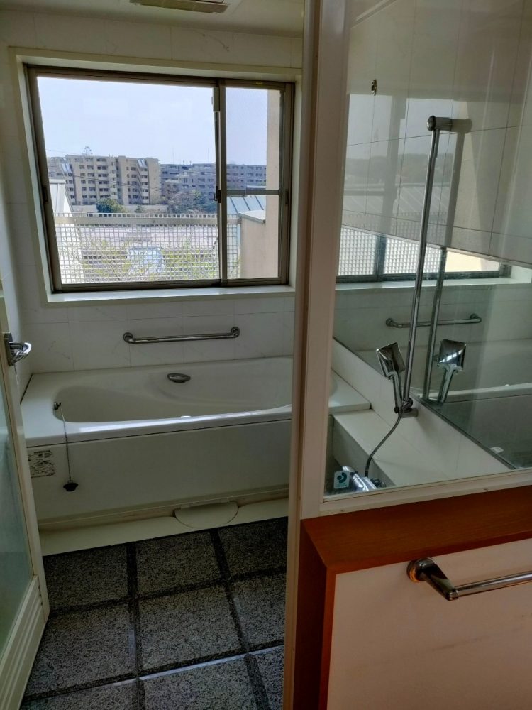 <br />
<b>Warning</b>:  Illegal string offset 'alt' in <b>/home/csj1190/asahi-hg.co.jp/public_html/wp/wp-content/themes/asahi/single-updating.php</b> on line <b>87</b><br />
h